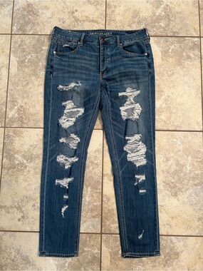 American Eagle Outfitters Distress Tomgirl 12 Long